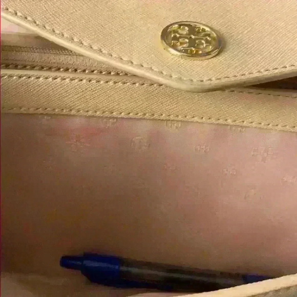 Tory Burch Wallet Compact Purse - Crossbody Bag - Picture 8 of 8